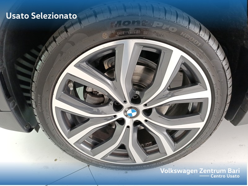 BMW X1 sdrive18d xline auto - 15