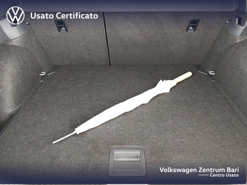 Volkswagen Taigo 1.0 tsi r-line 110cv - 19