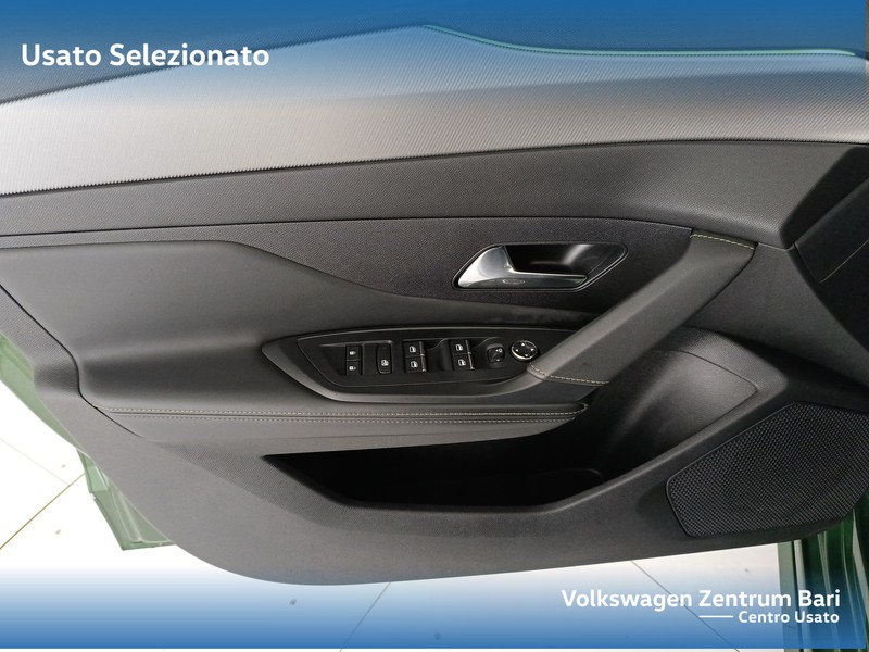 Peugeot 308 1.5 bluehdi gt s&s 130cv eat8 - 11