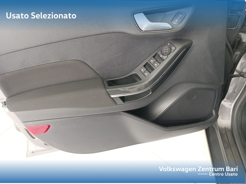 Ford Fiesta 5p 1.1 titanium 75cv - 10