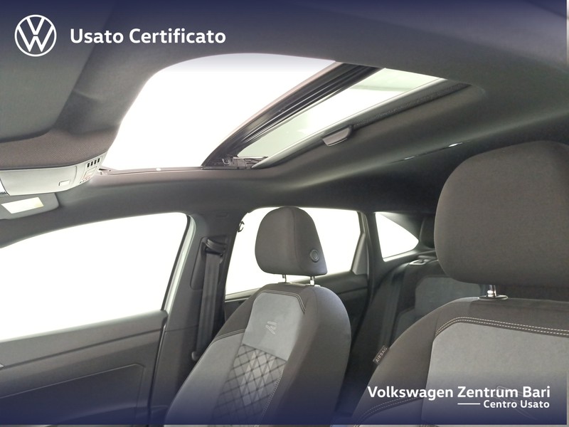 Volkswagen Taigo 1.0 tsi r-line 110cv - 16