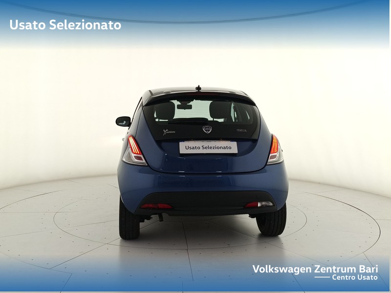Lancia Ypsilon 1.0 firefly hybrid silver s&s 70cv - 6