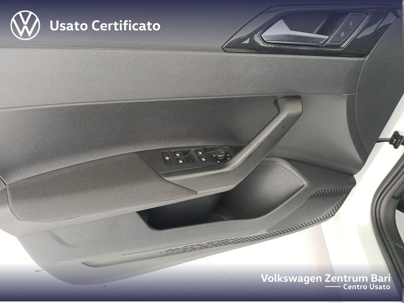Volkswagen Polo 1.0 tsi life 95cv dsg - 11