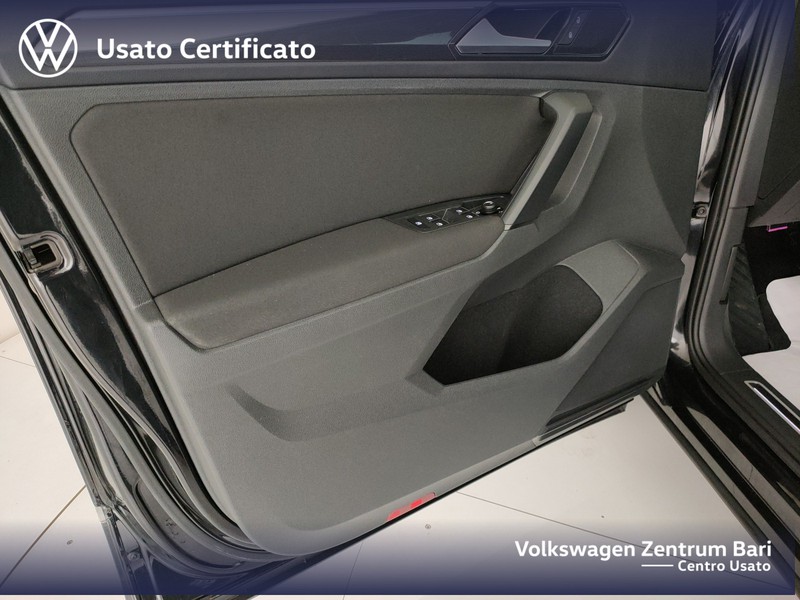 Volkswagen Tiguan 1.6 tdi business 115cv - 14