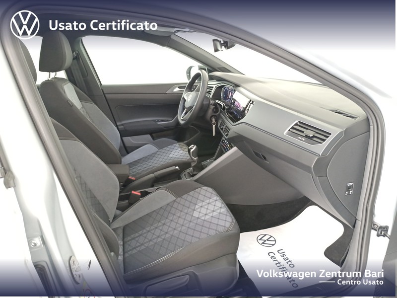 Volkswagen Taigo 1.0 tsi r-line 110cv - 22