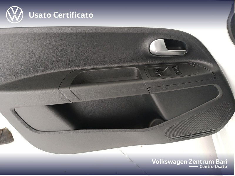 Volkswagen up! 5p 1.0 evo move 65cv - 13