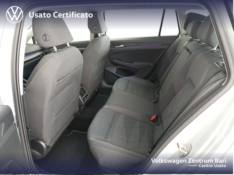 Volkswagen Golf variant 2.0 tdi style 115cv dsg - 19