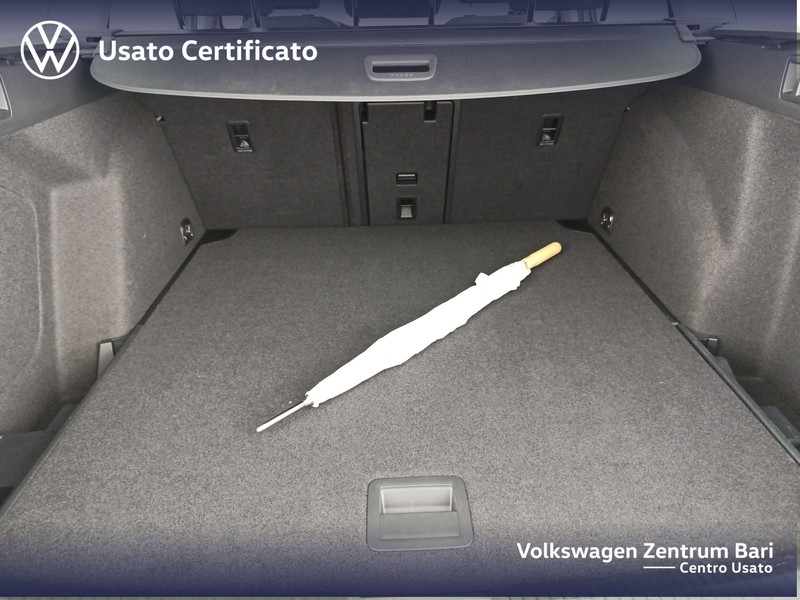 Volkswagen Golf variant 2.0 tdi style 115cv dsg - 23