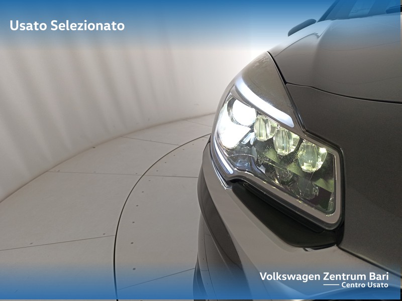 DS DS 3 Crossback 1.2 puretech performance line 110cv eat6 my18 - 21