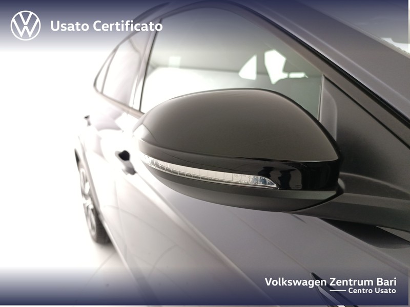 Volkswagen Taigo 1.0 tsi r-line 110cv dsg - 25