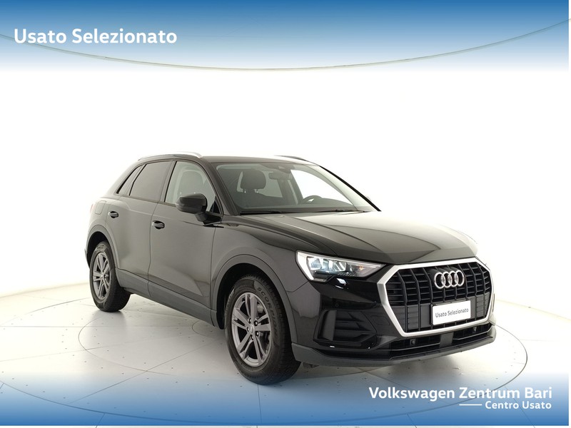 Audi Q3 35 2.0 tdi business s-tronic - 4