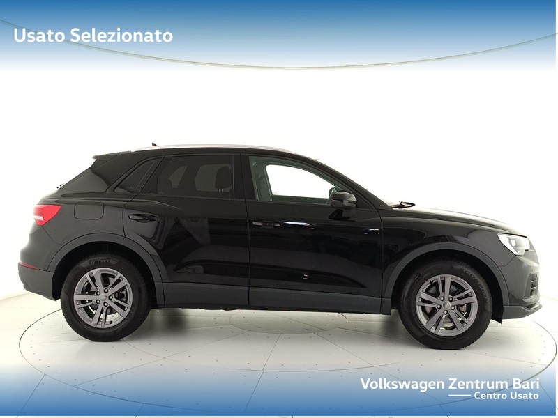 Audi Q3 35 2.0 tdi business s-tronic - 5