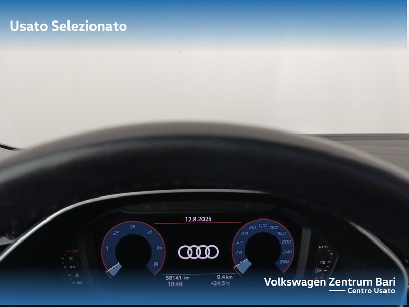 Audi Q3 35 2.0 tdi business s-tronic - 10