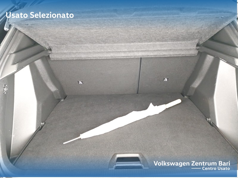 Peugeot 2008 1.5 bluehdi allure pack s&s 130cv eat8 - 17