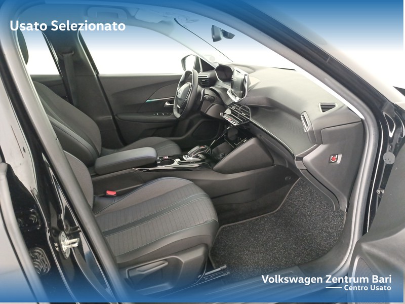 Peugeot 2008 1.5 bluehdi allure pack s&s 130cv eat8 - 18