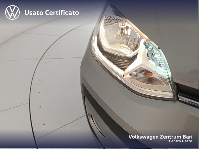 Volkswagen up! 5p 1.0 move 60cv - 22