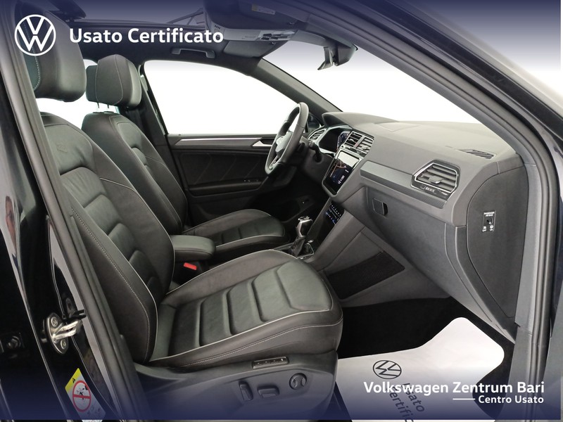 Volkswagen Tiguan 2.0 tdi r-line 4motion 200cv dsg - 26