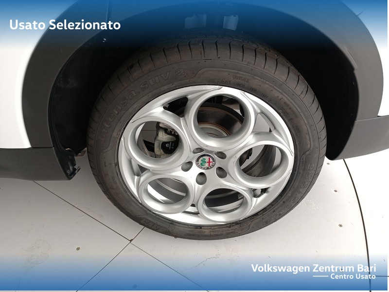 Alfa Romeo Tonale 1.6 super 130cv tct6 - 14