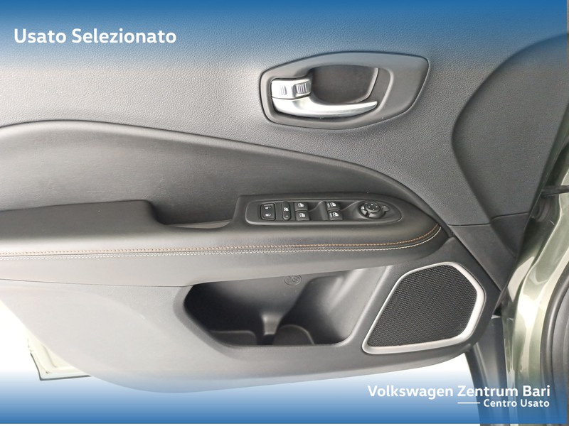 Jeep Compass 2.0 mjt longitude 4wd 140cv auto my19 - 12