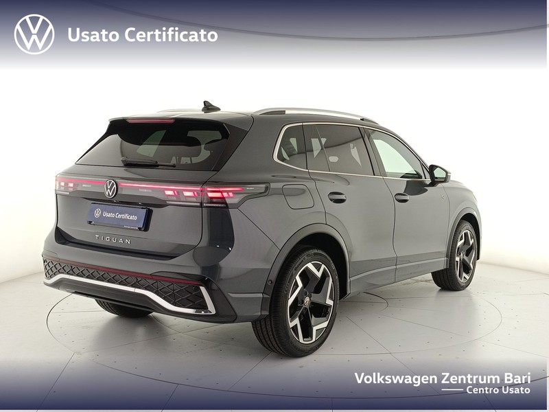 Volkswagen Tiguan 2.0 tdi r-line 150cv dsg - 6