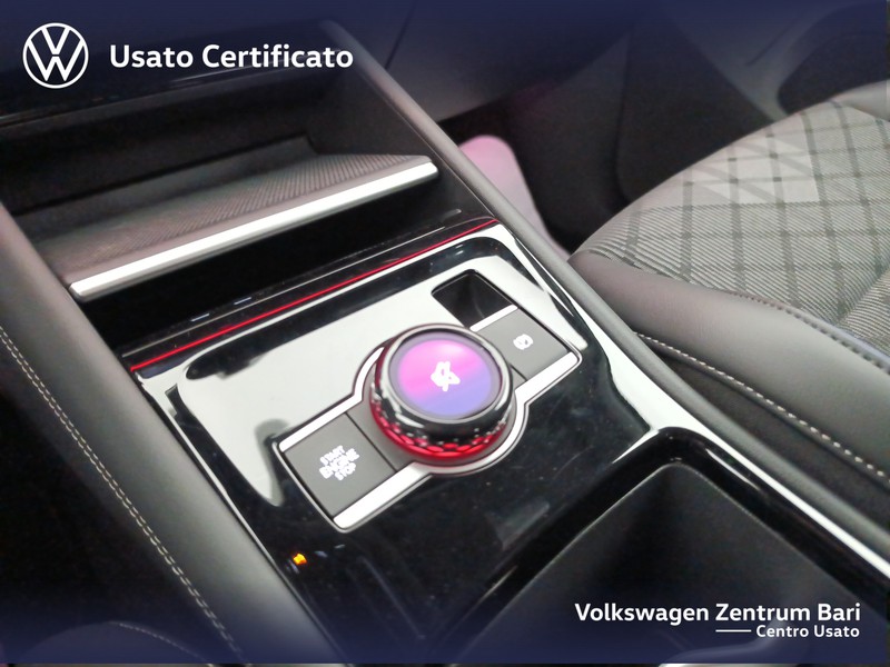 Volkswagen Tiguan 2.0 tdi r-line 150cv dsg - 11