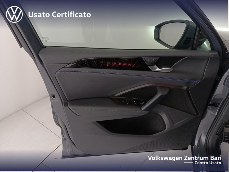 Volkswagen Tiguan 2.0 tdi r-line 150cv dsg - 17