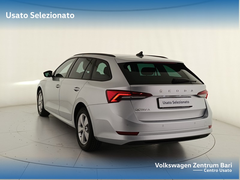 Skoda Octavia wagon 2.0 tdi evo executive 150cv dsg - 6