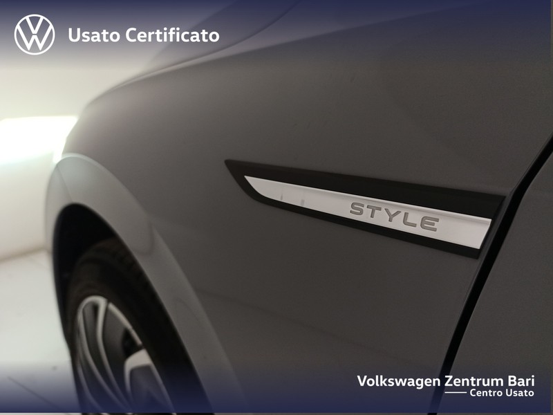 Volkswagen Golf 2.0 tdi style 115cv dsg - 13
