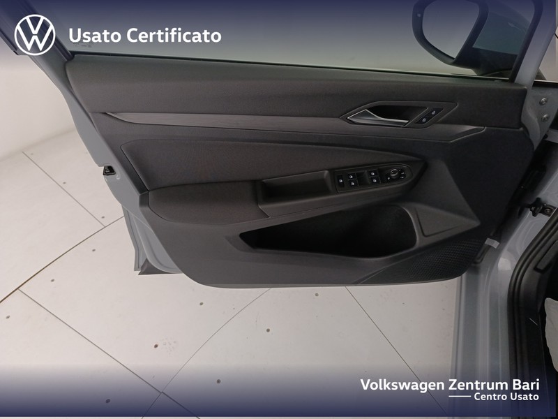 Volkswagen Golf 2.0 tdi style 115cv dsg - 17