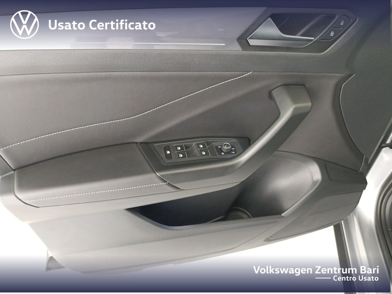 Volkswagen T-Roc 2.0 tdi style 115cv - 12
