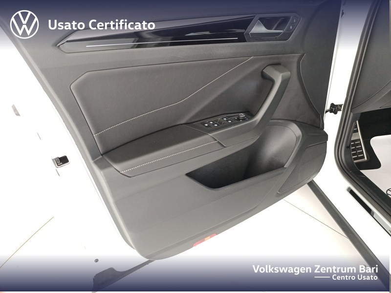 Volkswagen T-Roc 2.0 tdi r-line 150cv dsg - 11