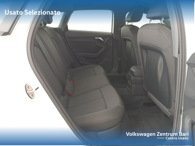 Audi A3 sportback 30 2.0 tdi s-tronic - 17