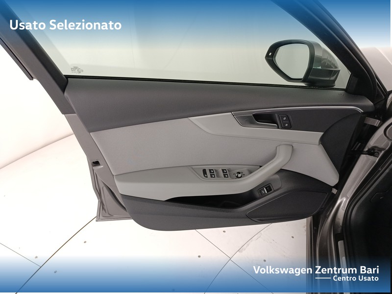 Audi A4 avant 35 2.0 tdi mhev business advanced 163cv s-tronic - 13