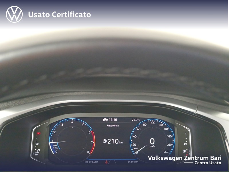 Volkswagen T-Roc 1.0 tsi life 110cv - 9