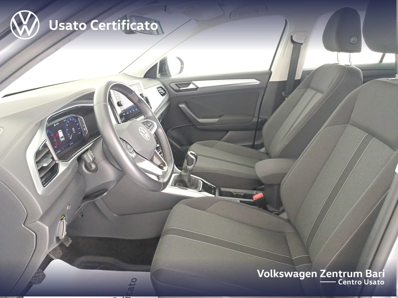 Volkswagen T-Roc 1.0 tsi life 110cv - 12