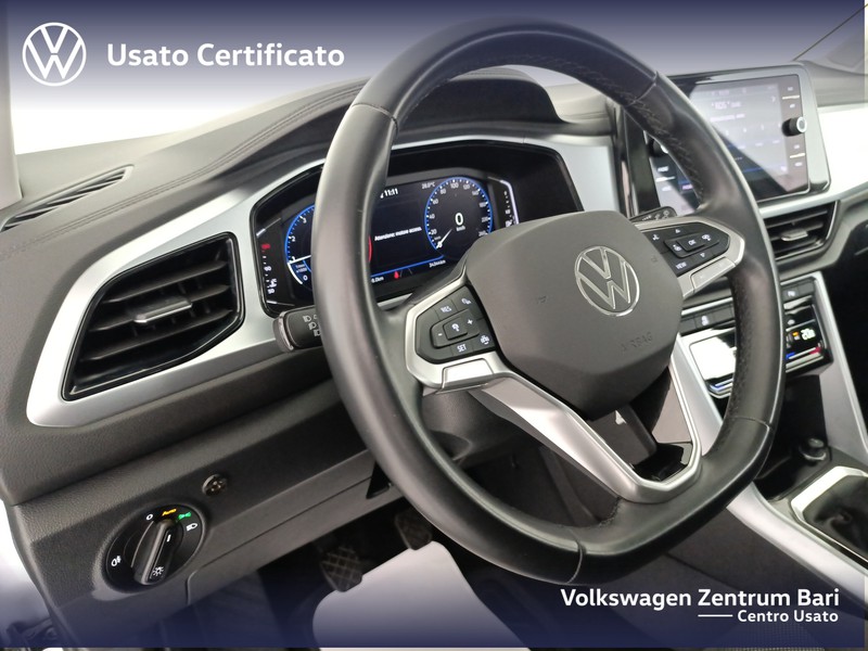 Volkswagen T-Roc 1.0 tsi life 110cv - 13