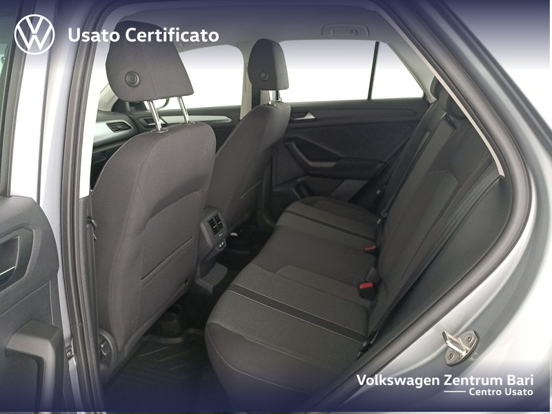 Volkswagen T-Roc 1.0 tsi life 110cv - 15