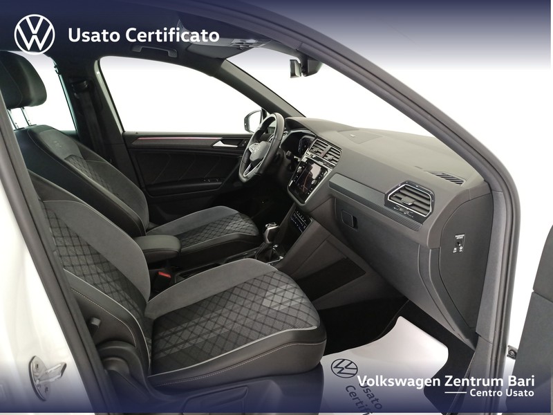 Volkswagen Tiguan 2.0 tdi r-line 150cv dsg - 24