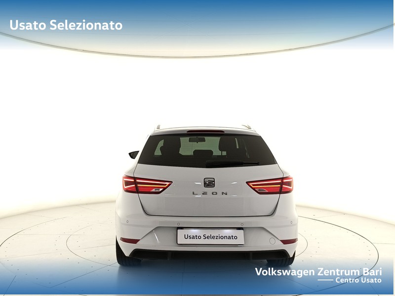 Seat Leon st 1.6 tdi style 115cv - 6