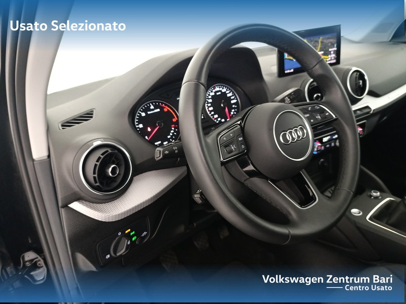 Audi Q2 30 2.0 tdi business - 15