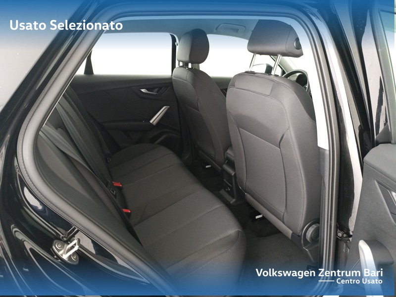 Audi Q2 30 2.0 tdi business - 21