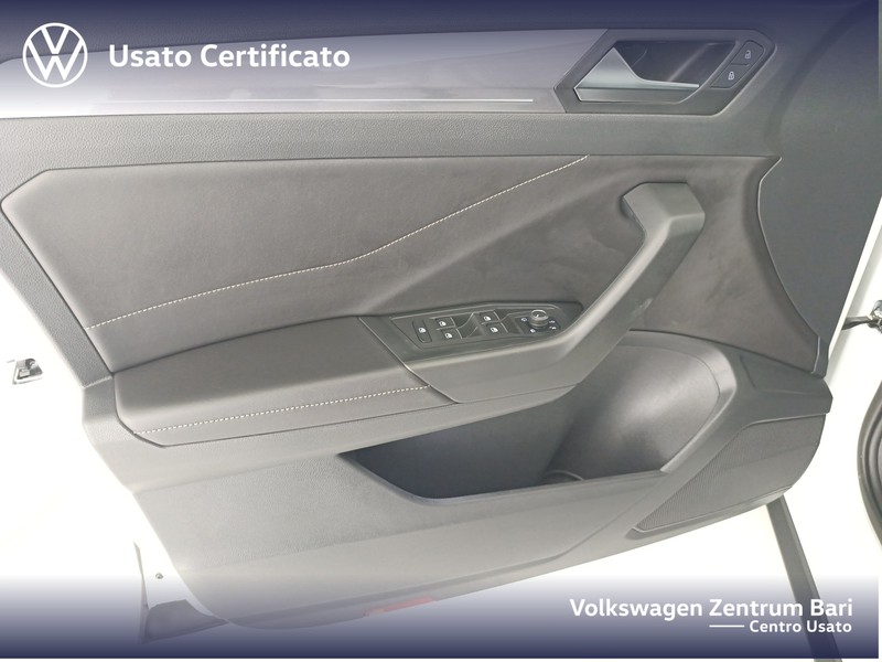 Volkswagen T-Roc 2.0 tdi style 150cv dsg - 12