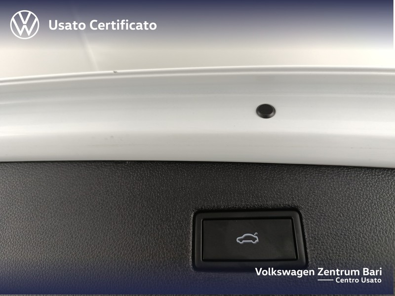 Volkswagen Tiguan 2.0 tdi r-line 150cv dsg - 24