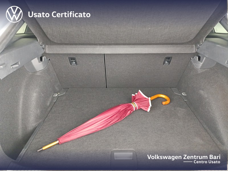 Volkswagen Taigo 1.0 tsi r-line 110cv - 23