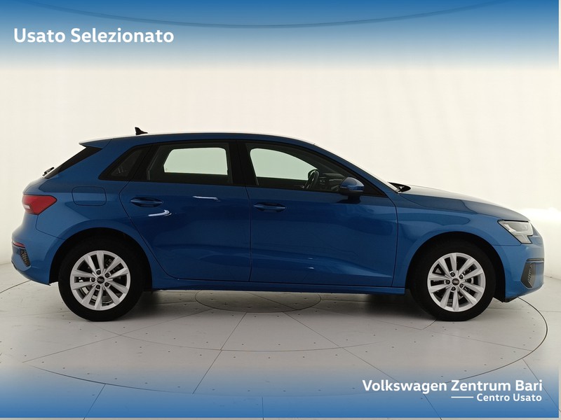 Audi A3 sportback 30 2.0 tdi - 4