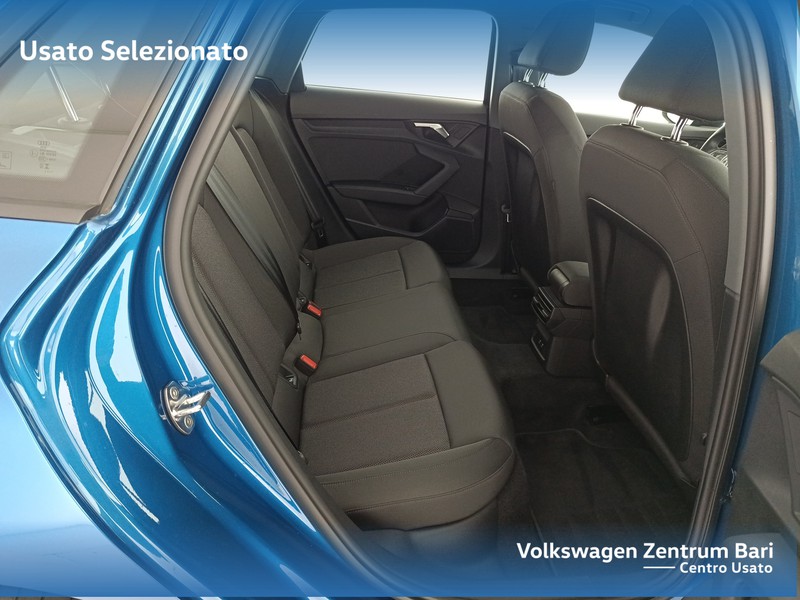 Audi A3 sportback 30 2.0 tdi - 19