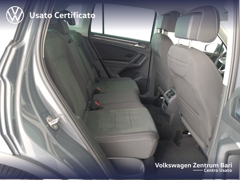 Volkswagen Tiguan 2.0 tdi elegance 150cv dsg - 19
