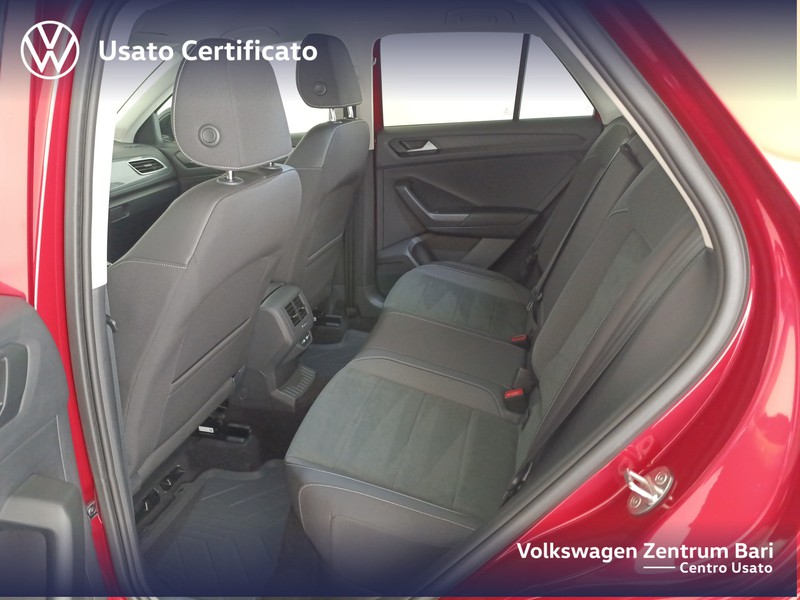 Volkswagen T-Roc 1.5 tsi style - 17
