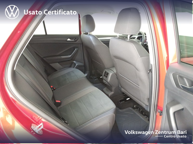 Volkswagen T-Roc 1.5 tsi style - 22