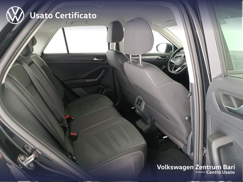 Volkswagen T-Roc 2.0 tdi style 115cv - 18